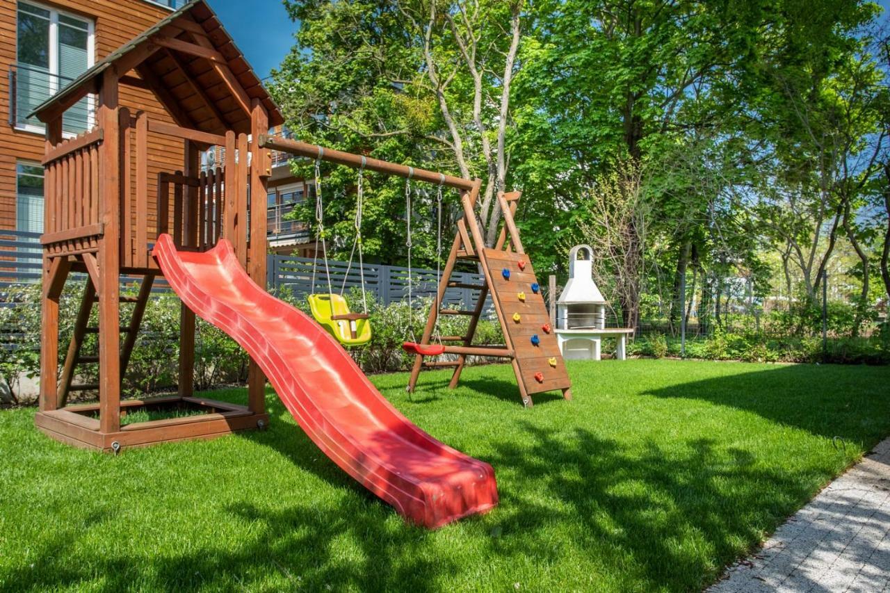 Villa Allegra Apartamenty Z Ogrodem I Sala Zabaw ,Darmowy Parking I Lezaki, 5Minut Do Morza Gdynia Buitenkant foto